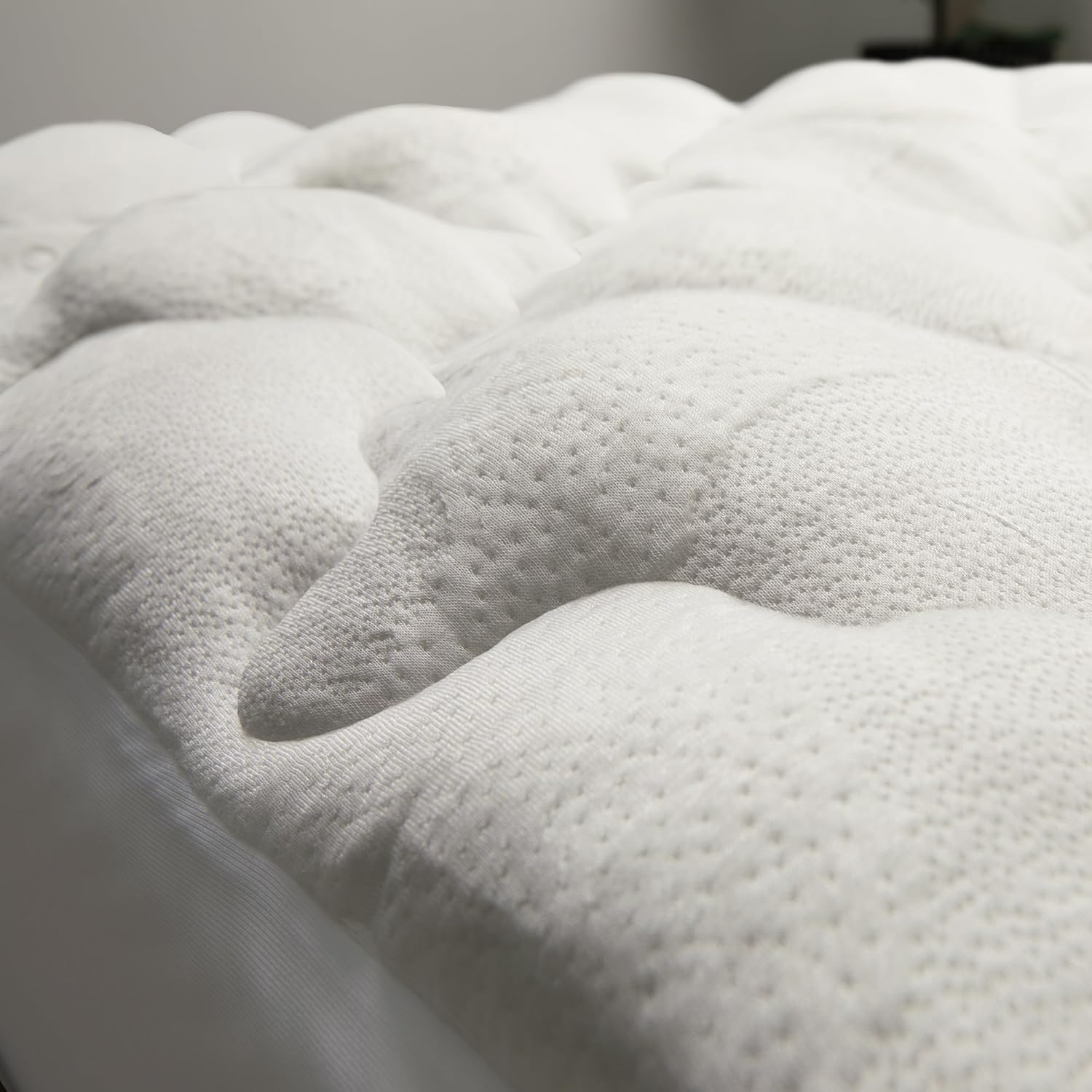 Full Size Mattress Topper – Thick, Plush, and Cooling Mattress Pad, Extra Soft Rayon from Bamboo Cover, Breathable, Machine Washable Mattress Topper for Full Bed